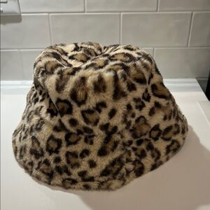 NWOT H&M Leopard Print Faux Fur Bucket Hat